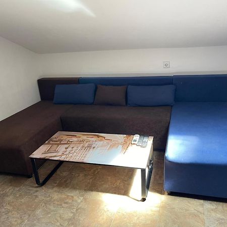 Dejan Apartment-Top Centar Pula Ngoại thất bức ảnh
