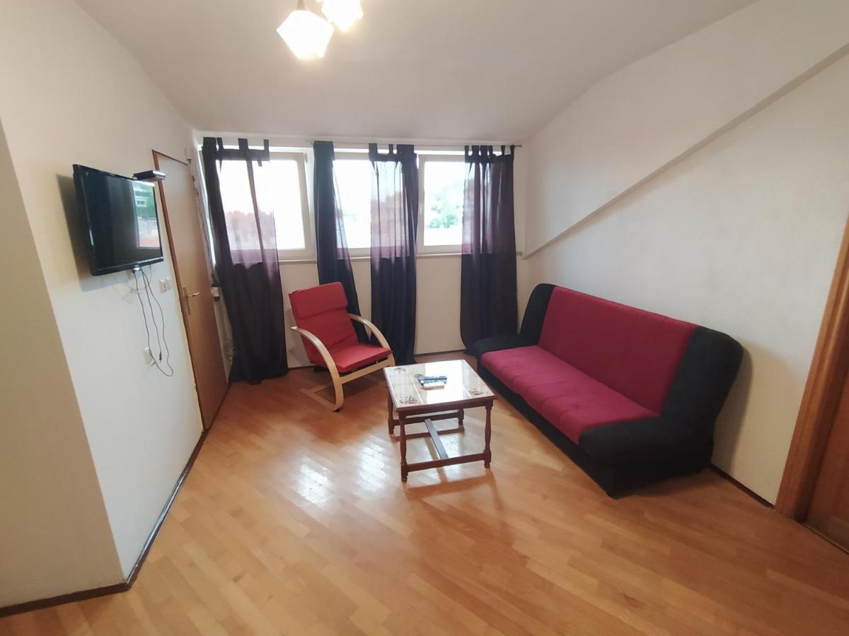 Dejan Apartment-Top Centar Pula Phòng bức ảnh