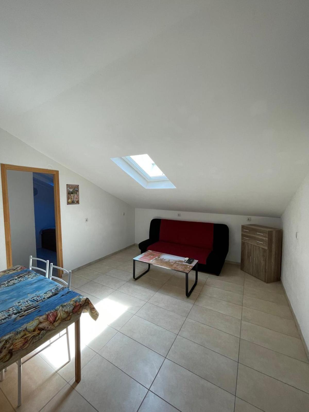 Dejan Apartment-Top Centar Pula Ngoại thất bức ảnh